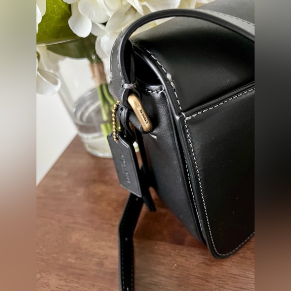 Coach Studio Bag Black Glovetanned Leather EUC soft lining Gold Hardware 🖤 - Picture 4 of 16